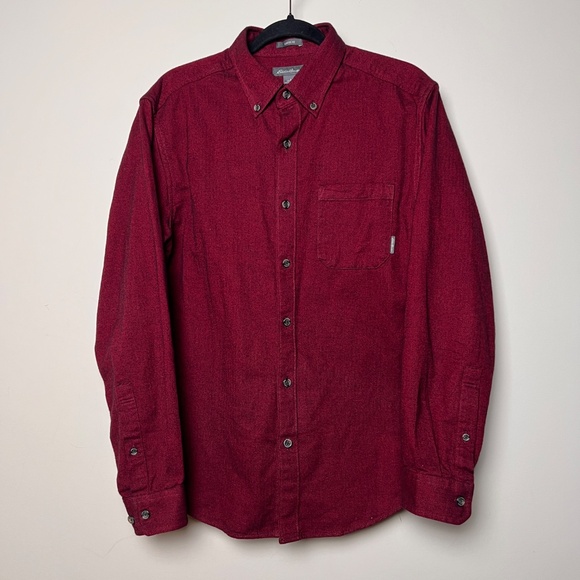 Eddie Bauer Classic Fit Button Pocket Long Sleeve Red cotton Men’s Shirt Med - Picture 2 of 8
